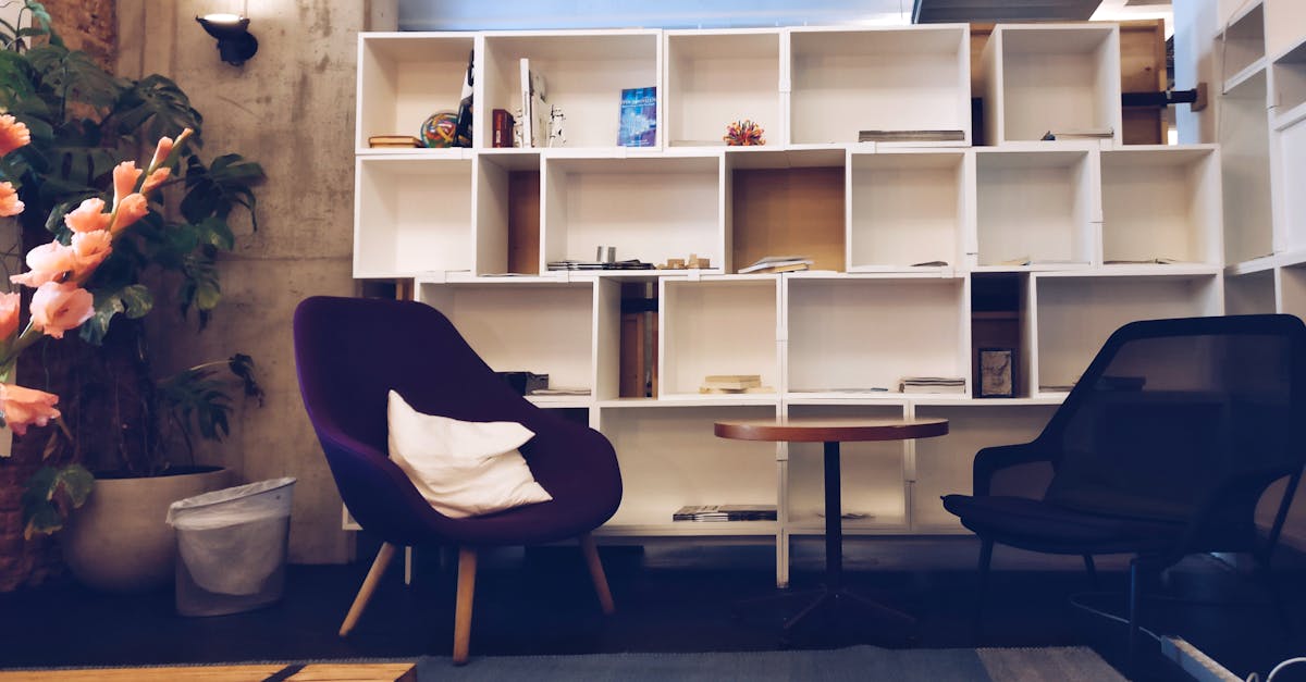découvrez notre vaste sélection de meubles alliant style et confort. que vous cherchiez des canapés élégants, des tables modernes ou des chaises ergonomiques, trouvez le mobilier parfait pour chaque pièce de votre maison.