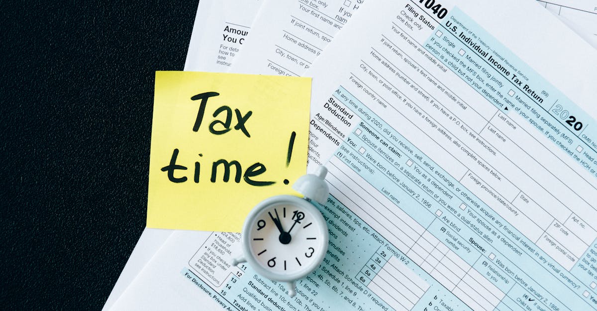 découvrez tout ce que vous devez savoir sur les taxes : types, déclaration, optimisation fiscale et conseils pratiques pour gérer vos obligations fiscales en toute sérénité.