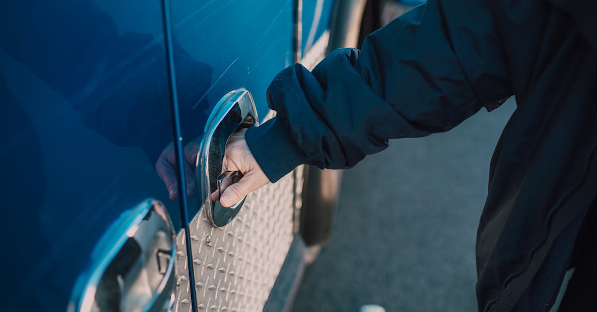 découvrez nos services de car detailing de qualité, incluant nettoyage intérieur et extérieur, polissage, et protection de la peinture pour redonner à votre véhicule son éclat d'origine. profitez d'une expérience personnalisée et d'un entretien professionnel pour votre voiture.